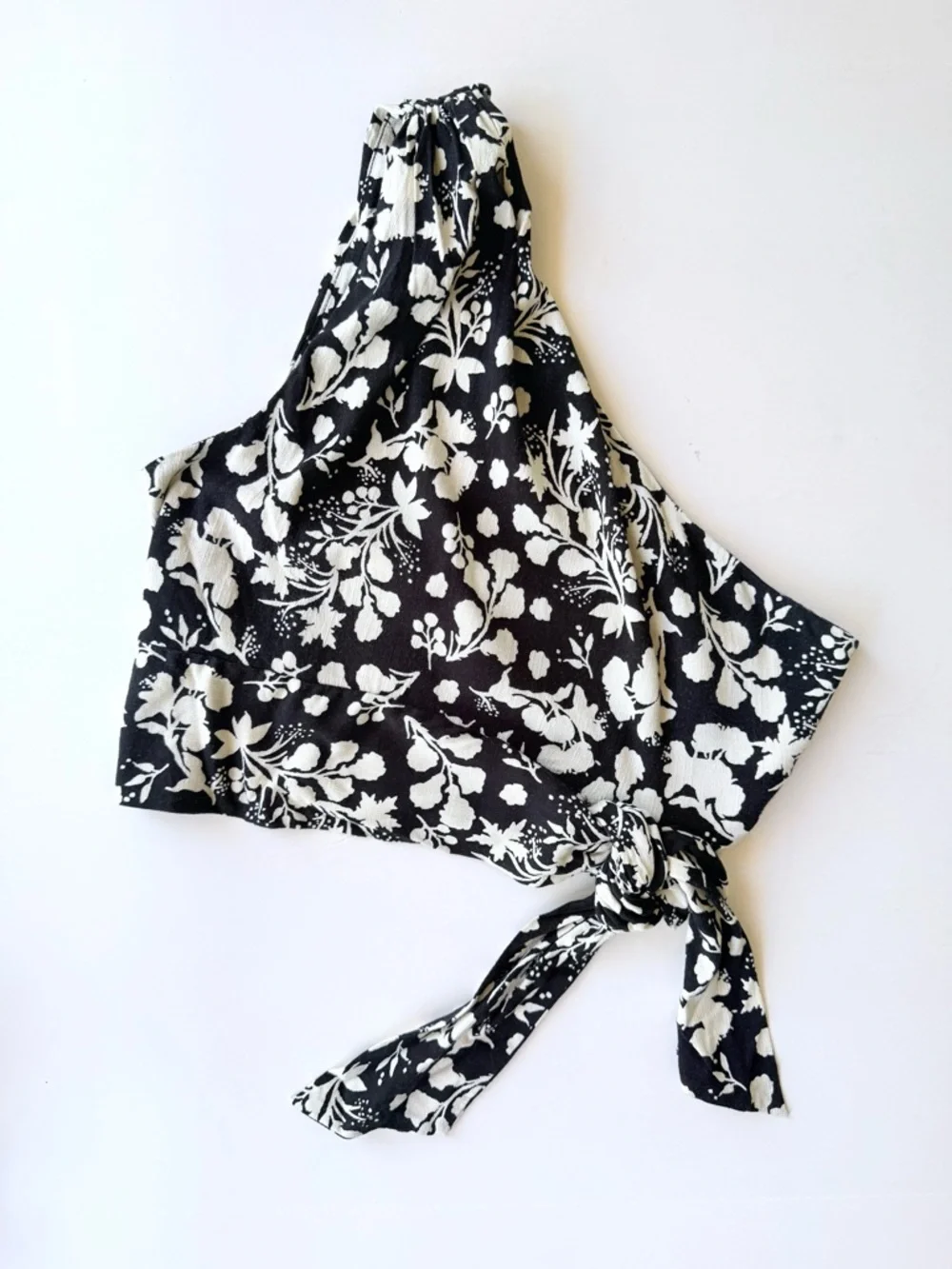 Free People Carmen Printed One-Shoulder Crop Top Black & Ivory Cream Floral S